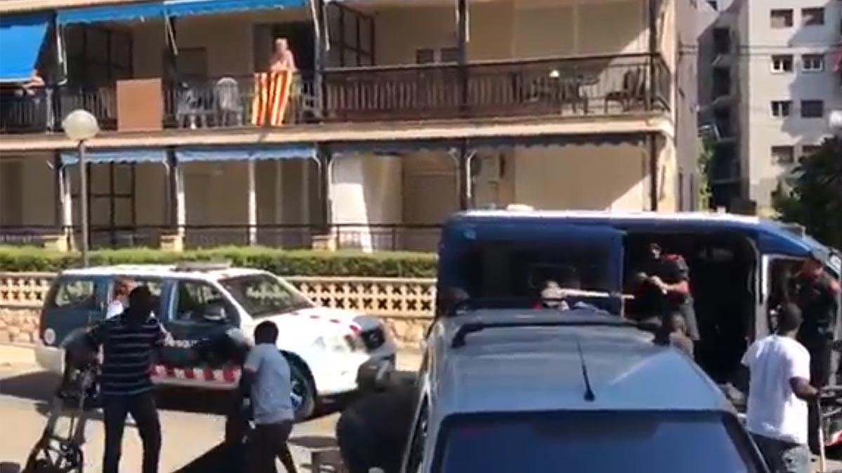 Incidentes entre manteros y Mossos en Salou