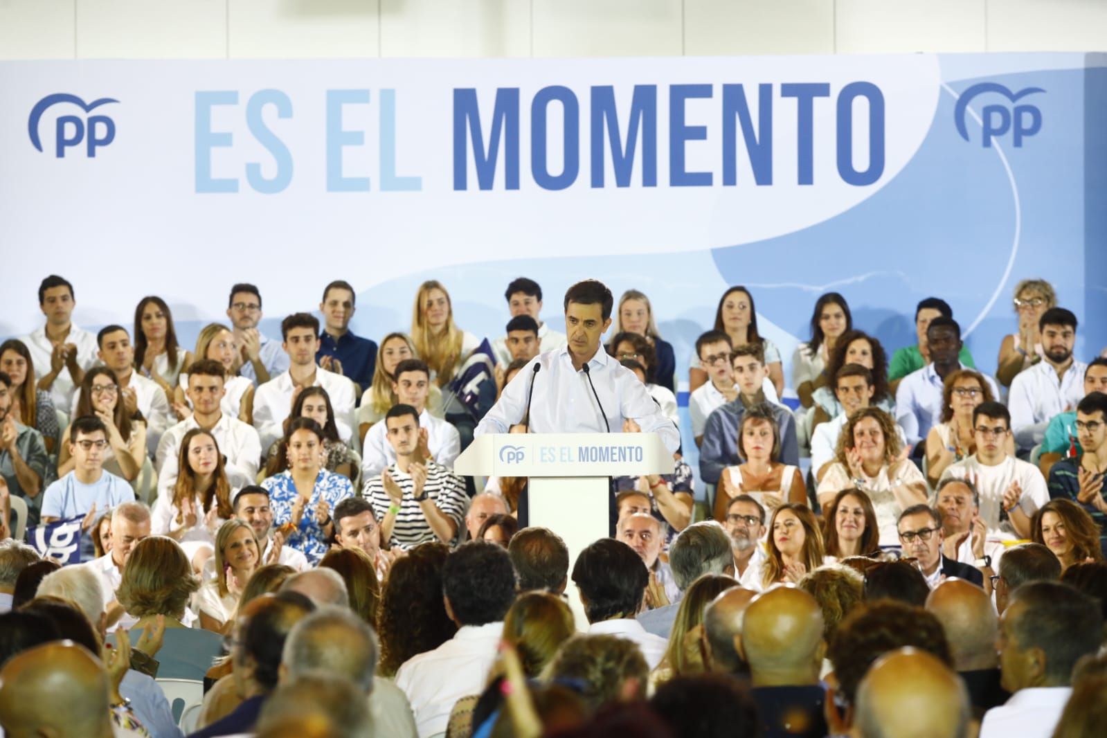 Alberto Núñez Feijóo celebra en Zaragoza un mitin a 7 días del 23J