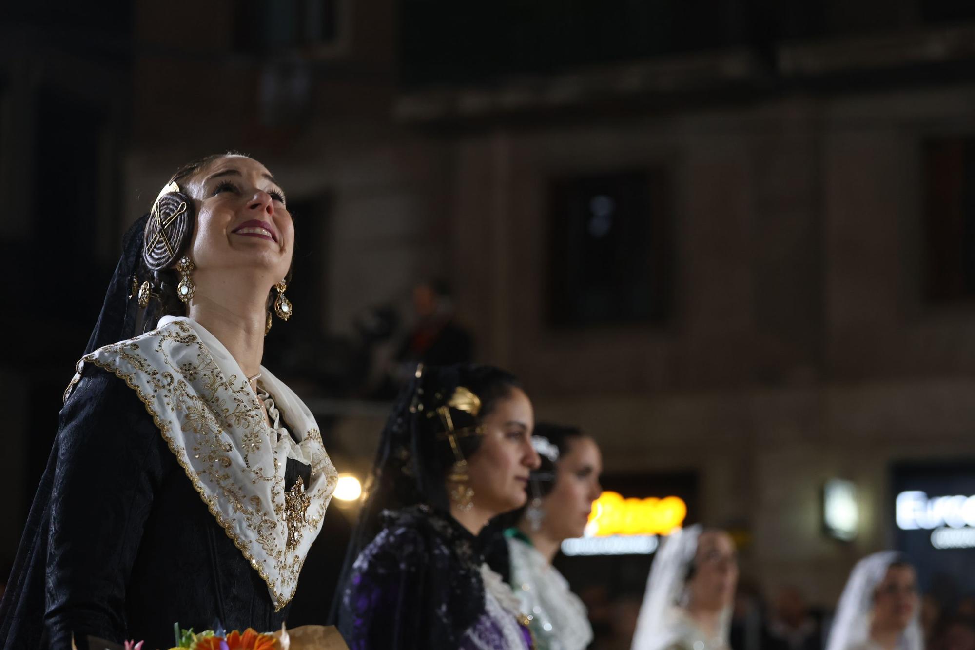 Búscate en el primer día de la Ofrenda en la calle San Vicente entre las 22 y las 23 horas