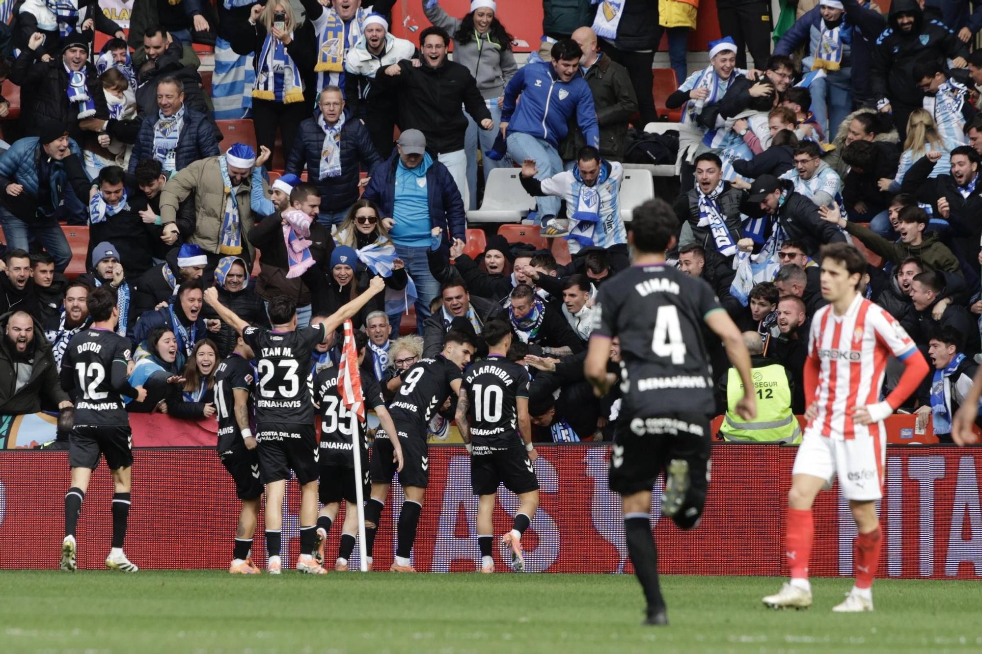 EN IMÁGENES: El partido Sporting- Málaga en el Molinón