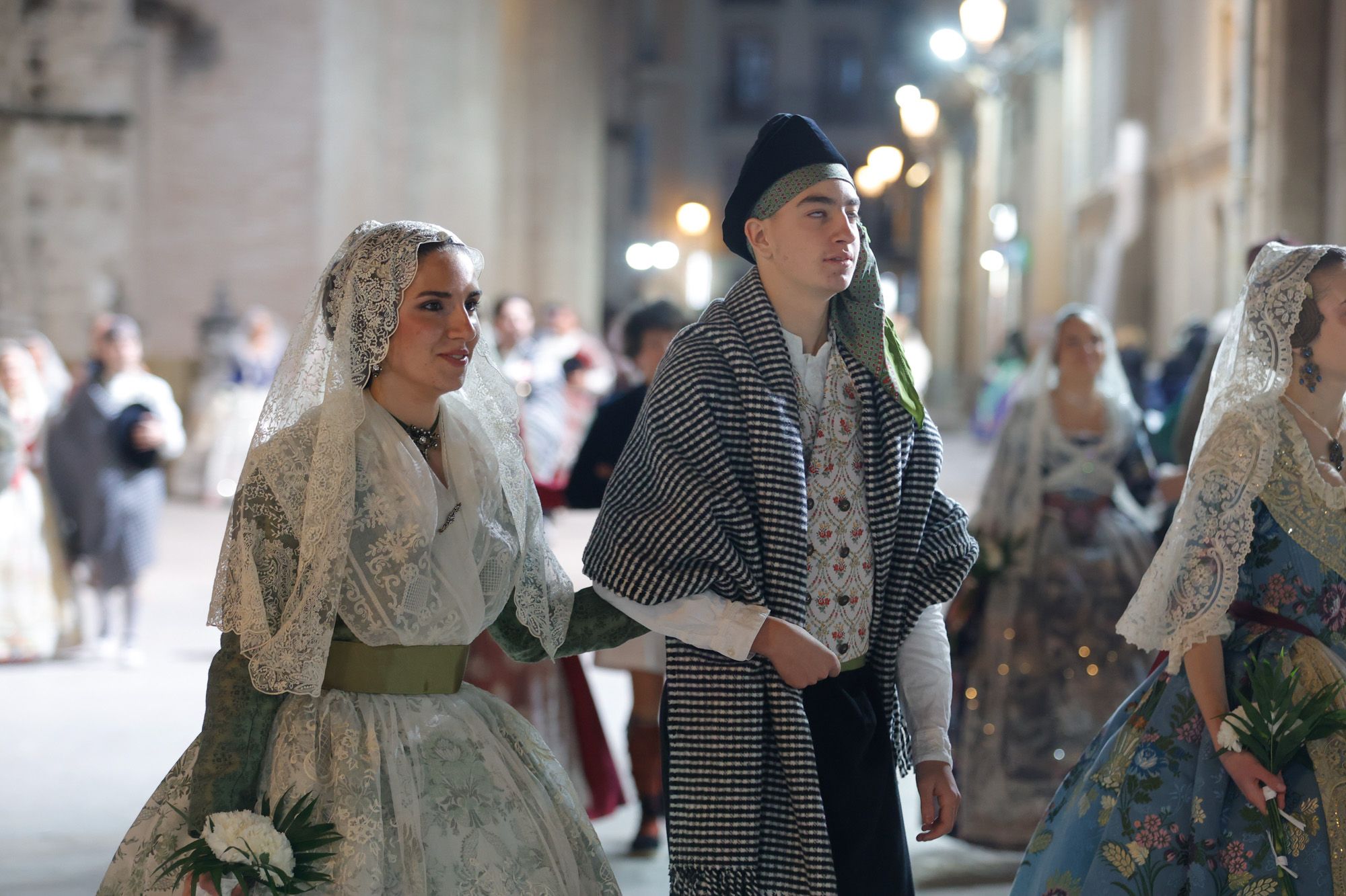 Todas las fotos de la Ofrenda del 17 de marzo por la calle San Vicente de 20:00 a 21:00 horas
