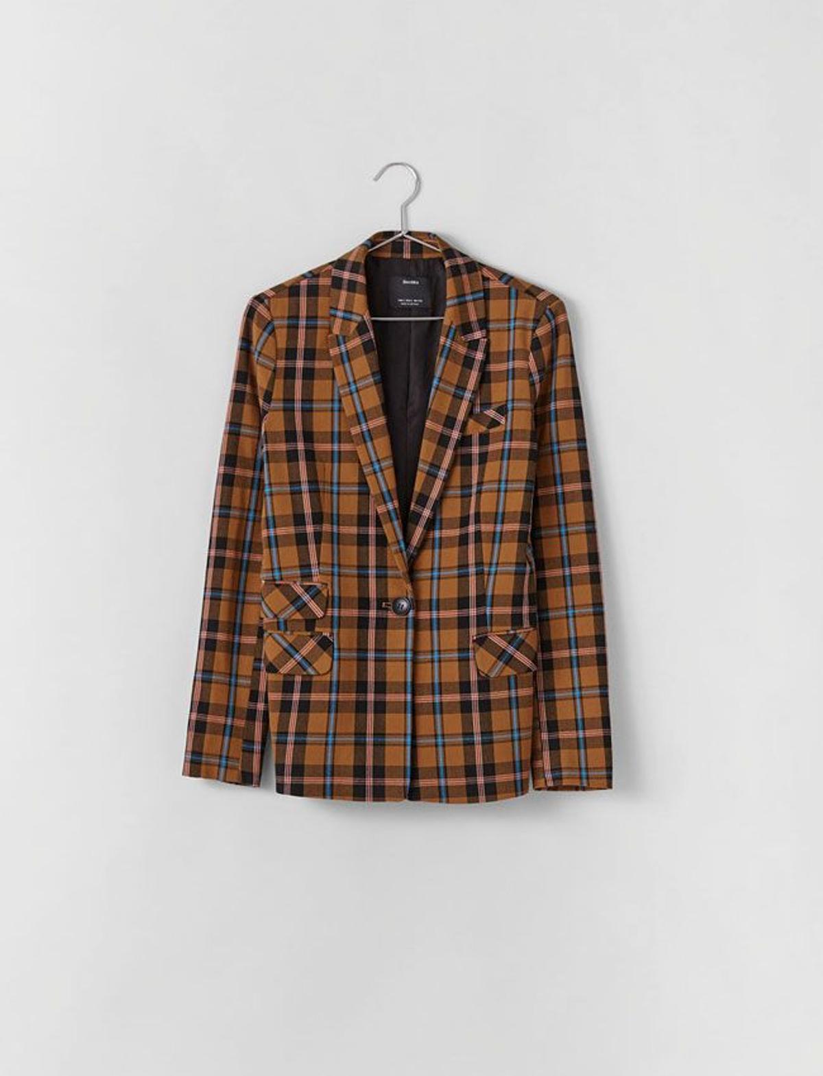 Blazer de cuadros de Bershka