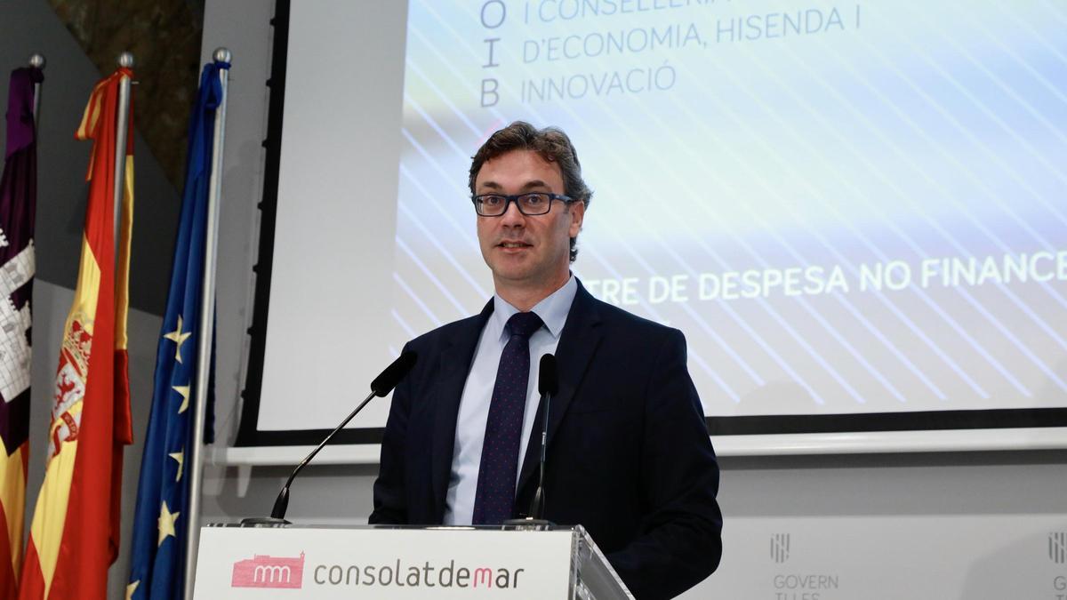 El portavoz del Govern y conseller de Economía, Toni Costa