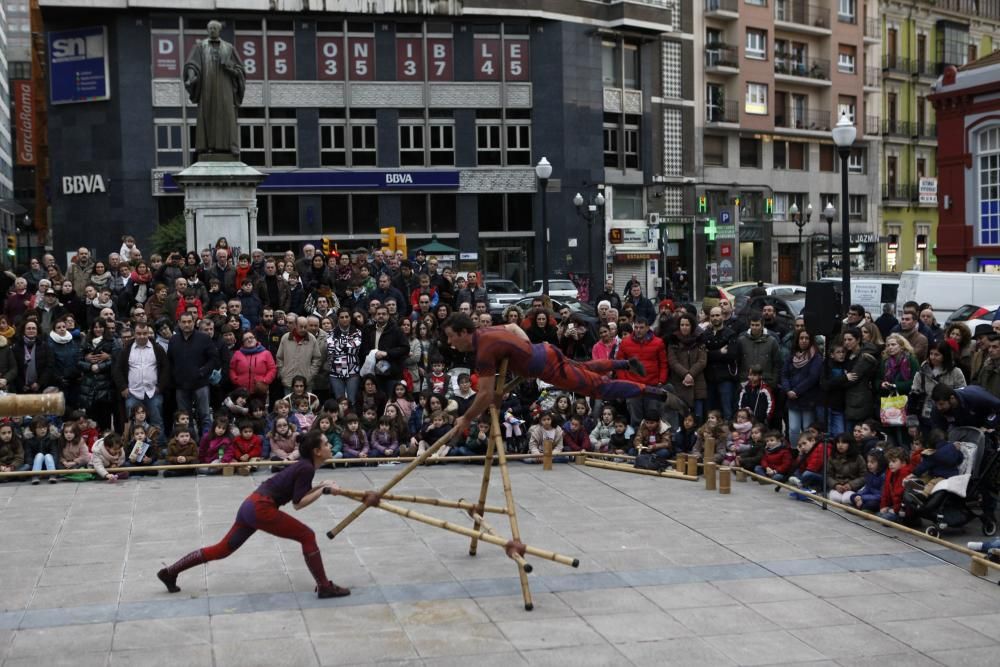 Feten, puro espectáculo en Gijón