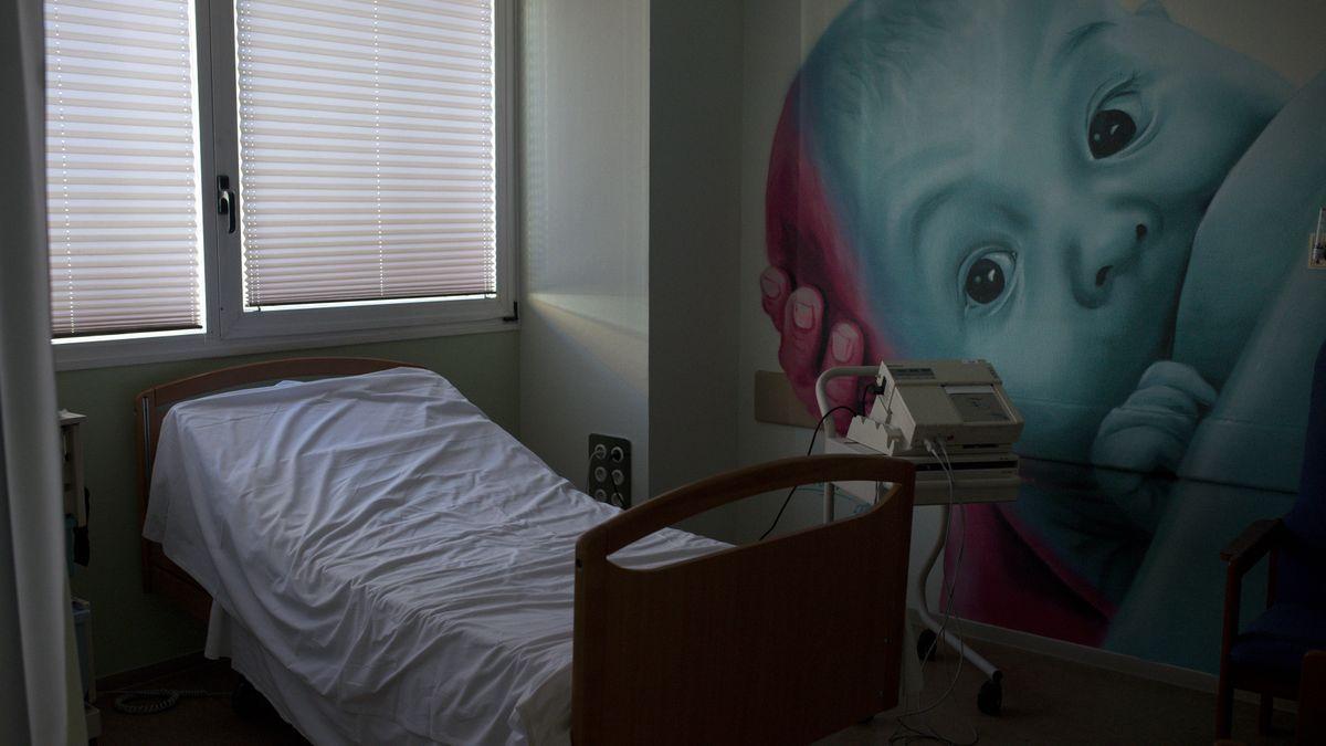 Una cama en el hospital de Verín (archivo).