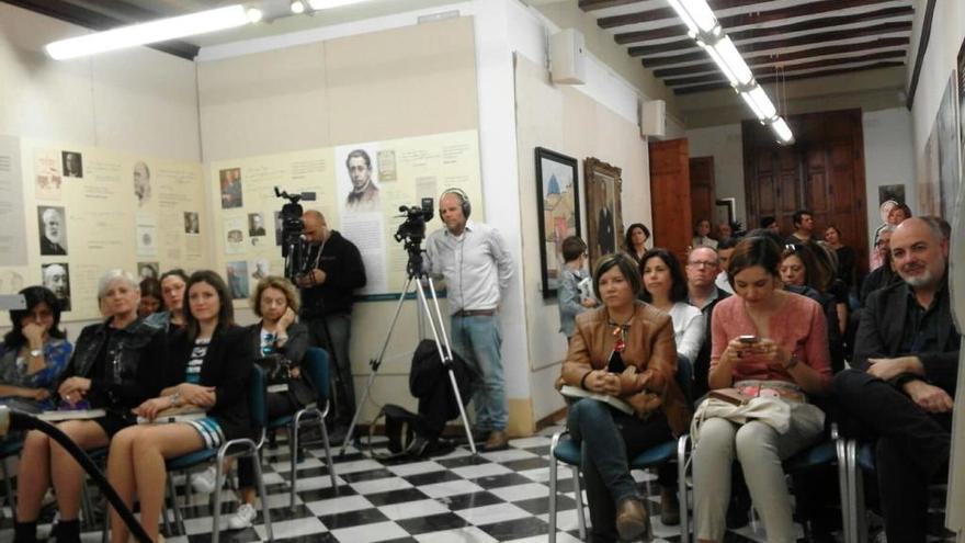 Nuria Gago visita la Casa Museo Azorín de Monóvar