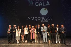 Foto de familia durante la gala de los premios Aragonés del Año.