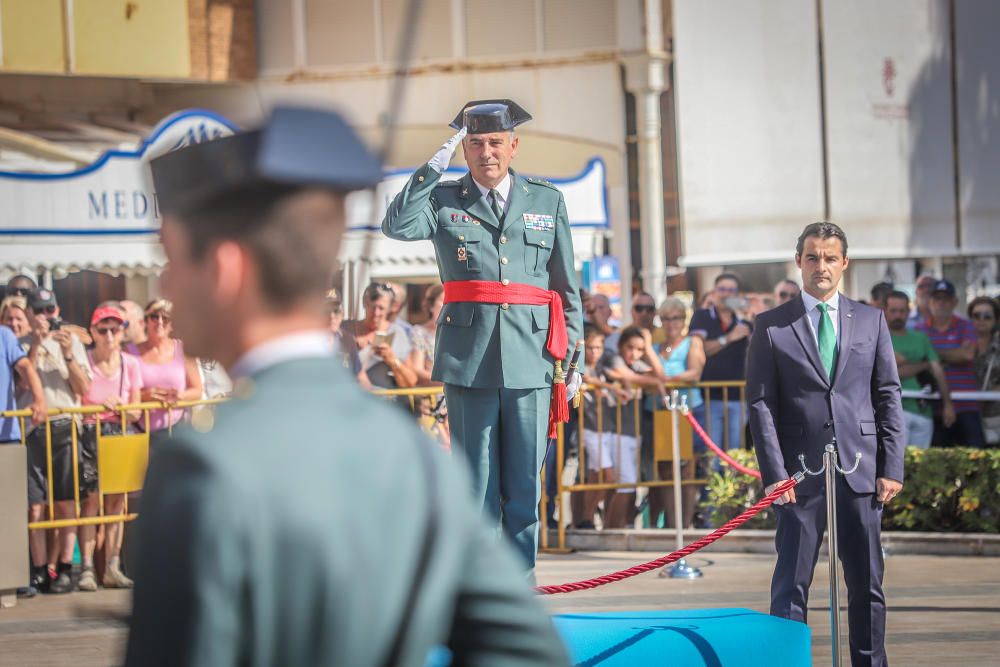 La Guardia Civil recibe un homenaje en Torrevieja