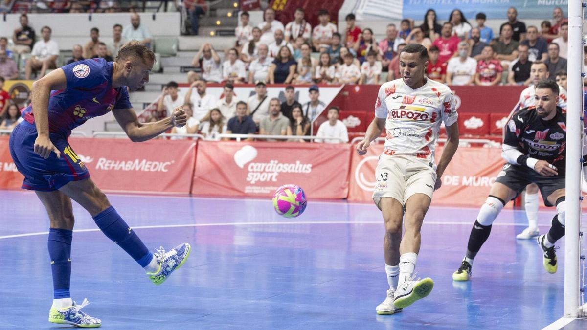 ElPozo fuerza el cuarto partido de la final con un triunfo in extremis ante el Barça (5-4)
