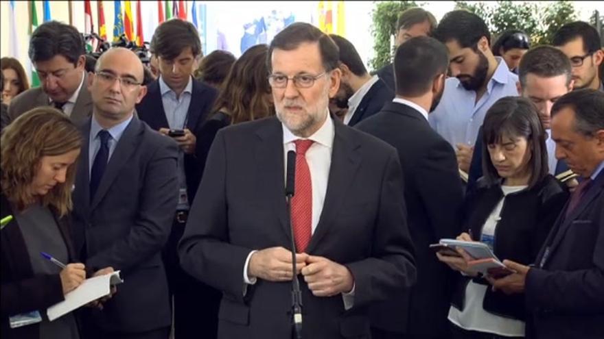 VÍDEO // Rajoy asegura que antes de plantear una reforma constitucional hay que saber "qué se toca y qué no se toca"