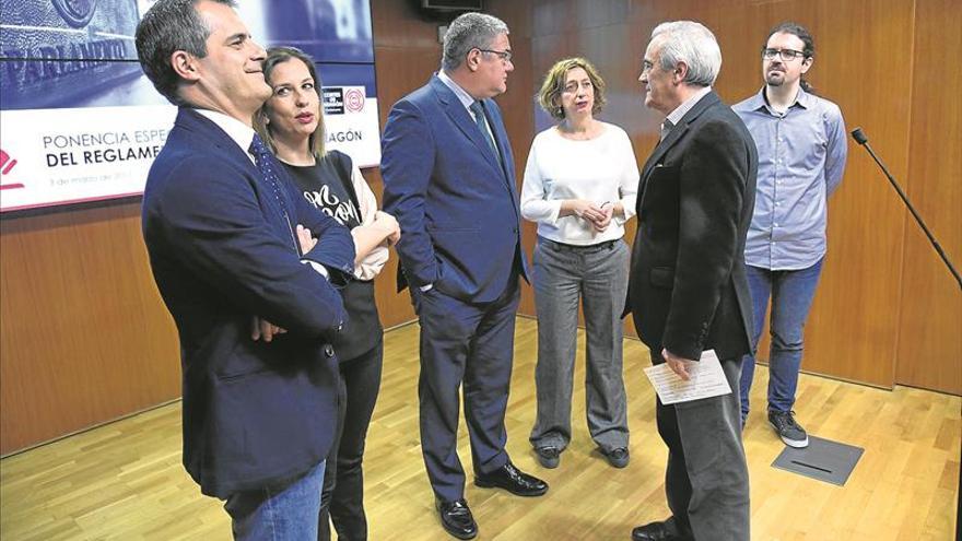 Los grupos reforman el reglamento de las Cortes tras años de espera