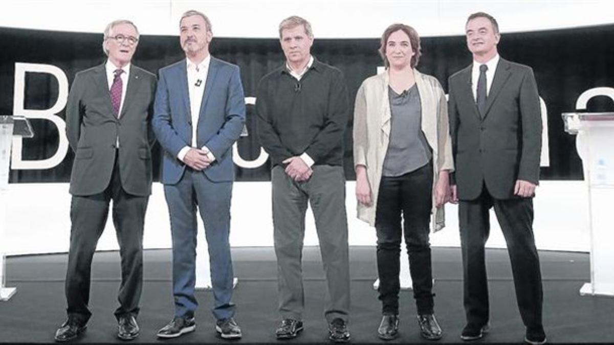 Los candidatos Xavier Trias, Jaume Collboni, Alberto Fernández Díaz, Ada Colau y Alfred Bosch, el viernes por la noche, en el debate de BTV.