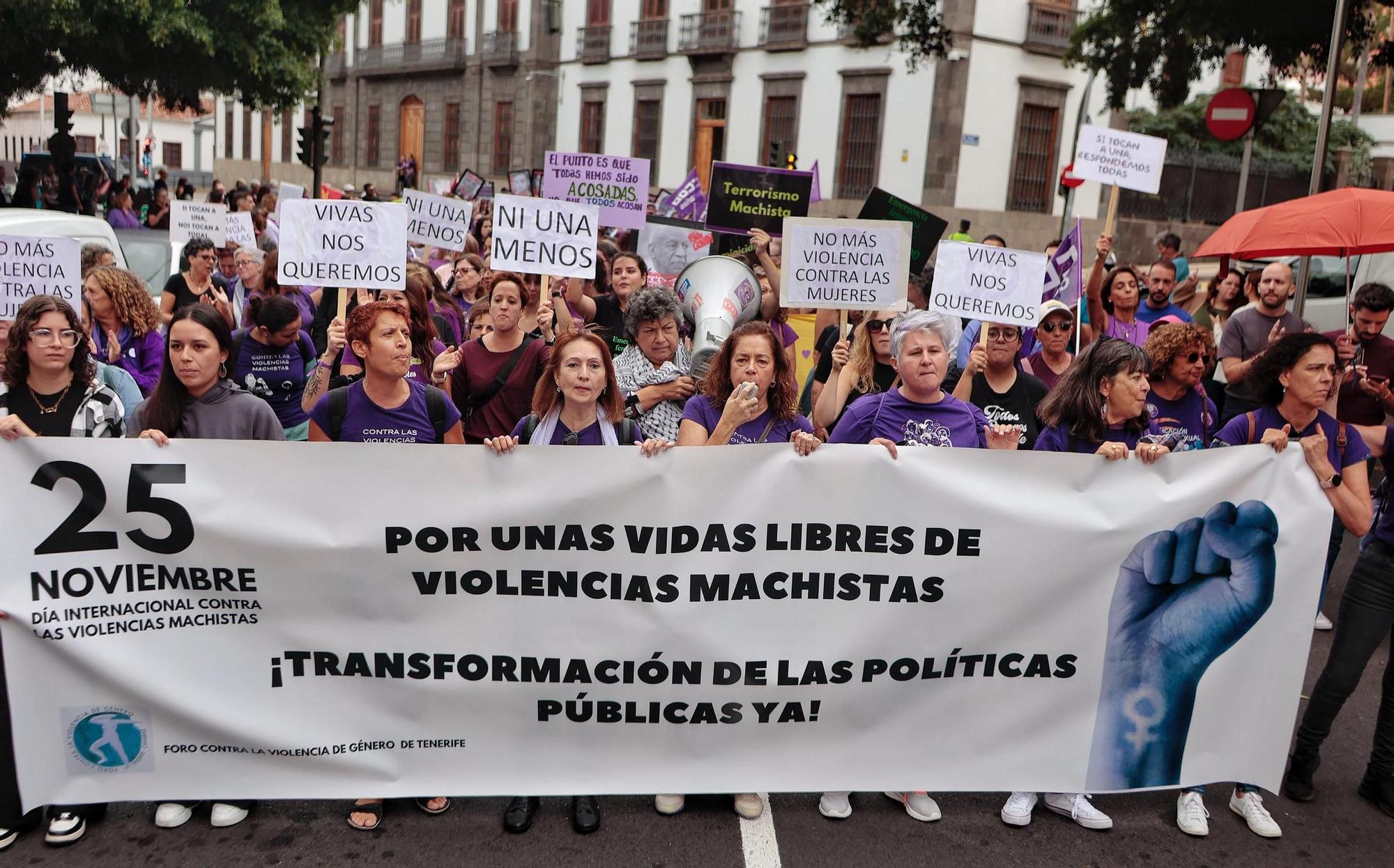 Manifestación por el 25N en Tenerife