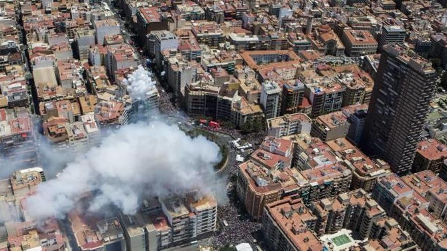 La Policía interviene 18.000 petardos que se vendían a menores de forma ilegal