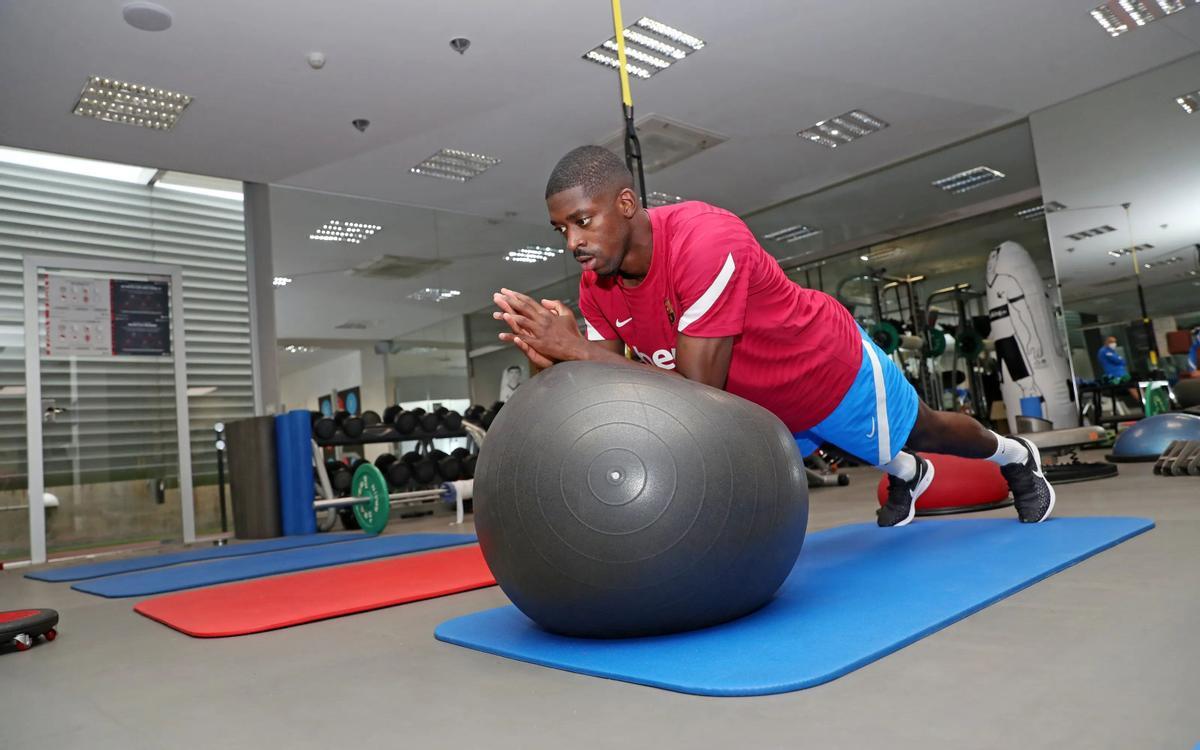 Dembélé, en el gimnasio de la ciudad deportiva de Sant Joan Despí.