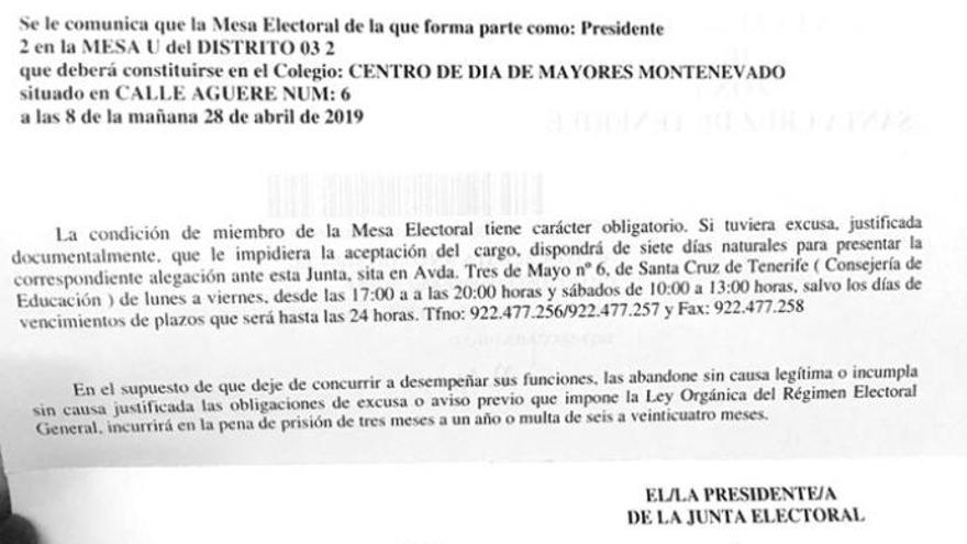 Carta certificada que le insta a ocupar la presidencia de una mesa electoral en el colegio ubicado en la calle Aguere.