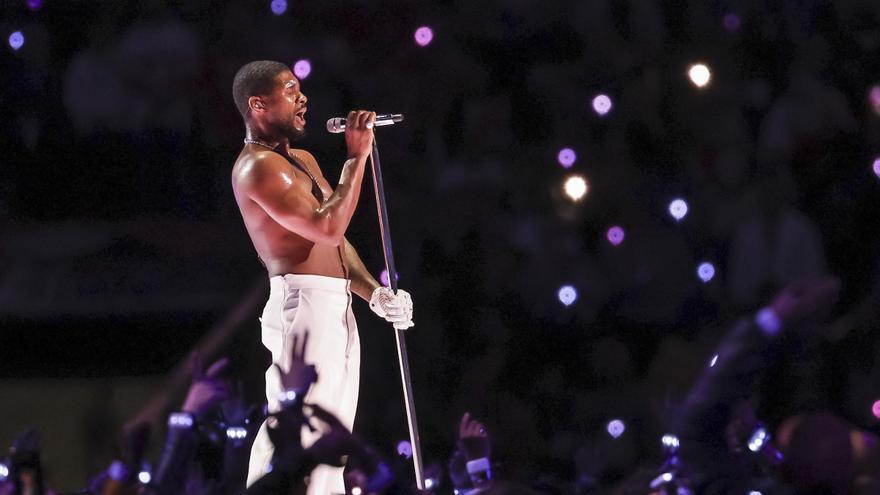 Así fue la actuación de Usher en la Super Bowl