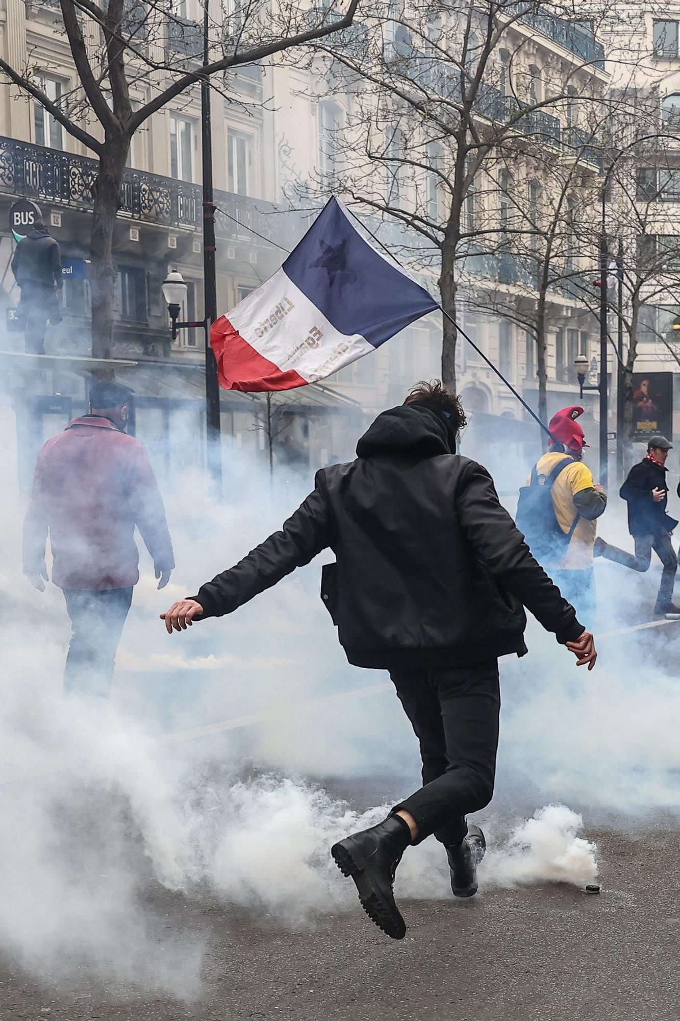 Nationwide strike in France against planned pension reform