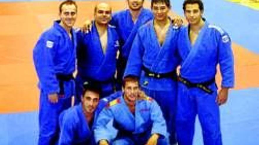 Equipo de judo del Gimnasio Corpore de Montijo