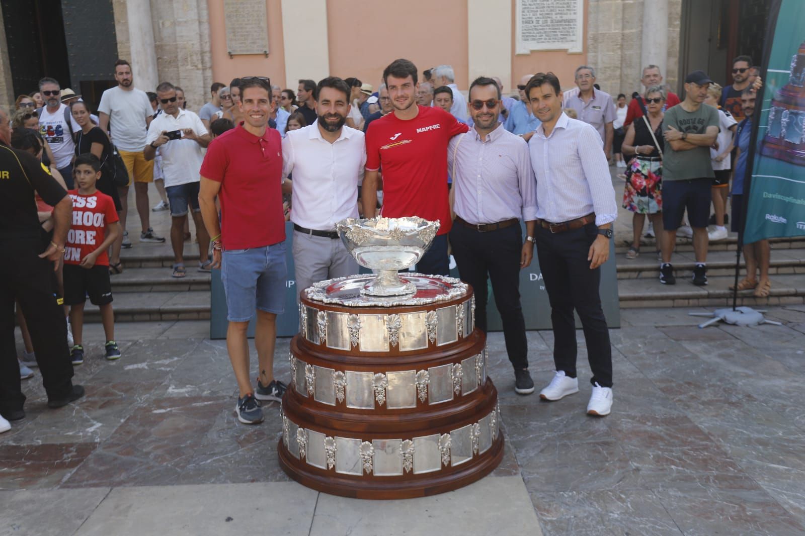 La Copa Davis ya se respira en las calles de València