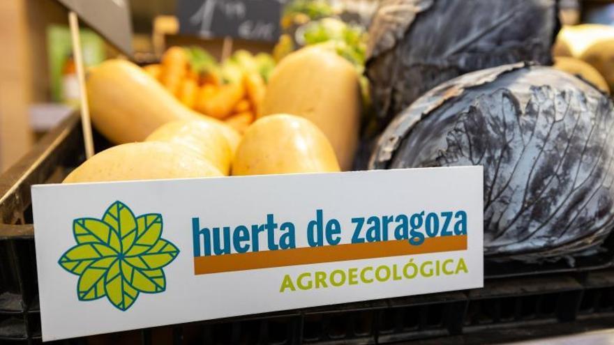 Una de las etiquetas de Huerta de Zaragoza que se puede encontrar en los productos con este origen.