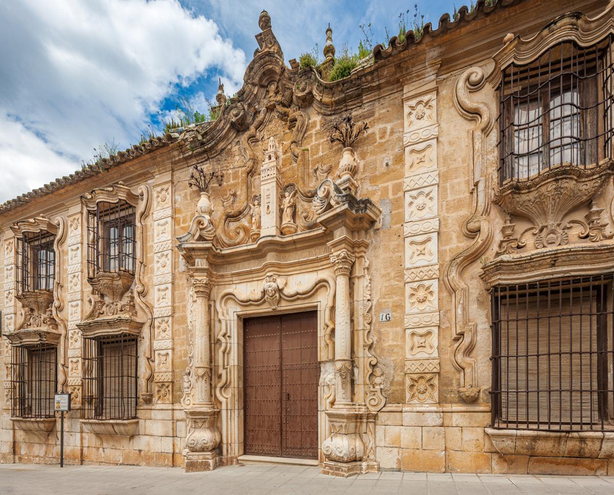 Fachada de la Cilla del Cabildo Colegial, Osuna