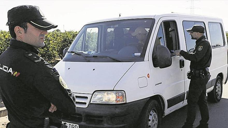 La Policía rastrea robos de naranjas