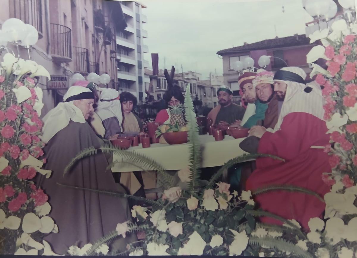 El paso en una imagen antigua.