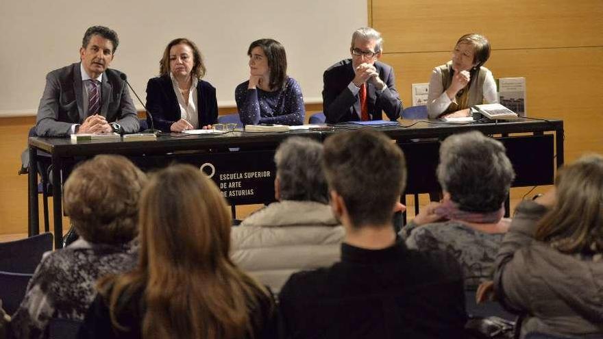 Presentación del libro de Vidal de la Madrid en el palacio de Camposagrado.