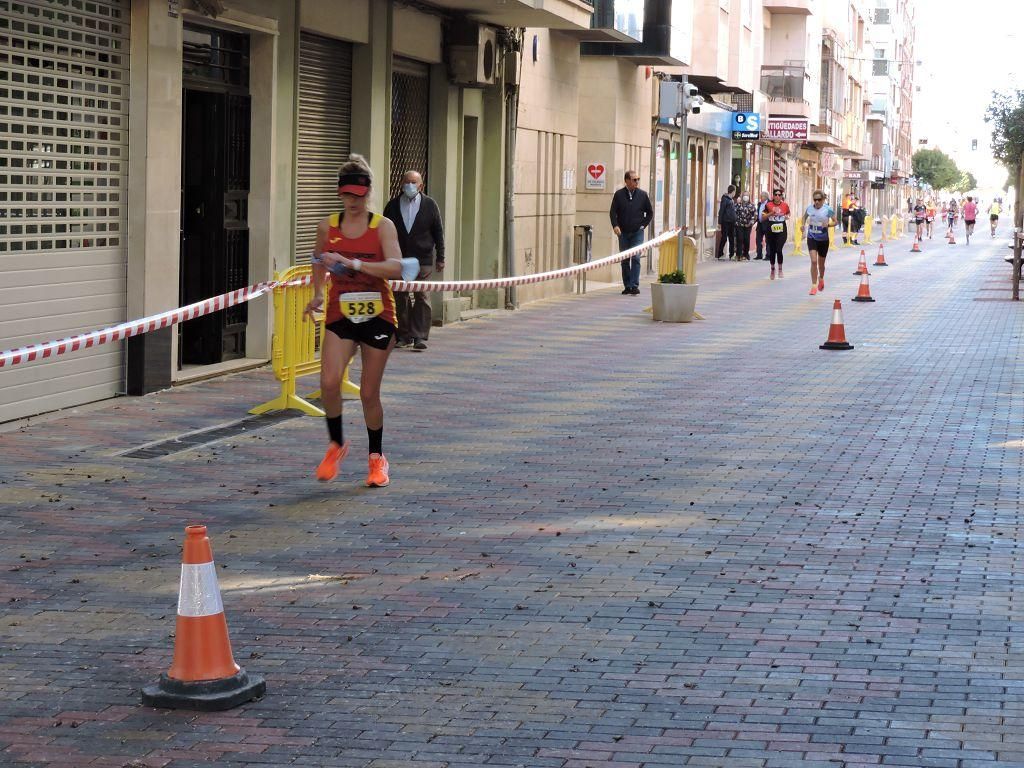 Estos todas las imágenes de la Media Maratón de Águilas