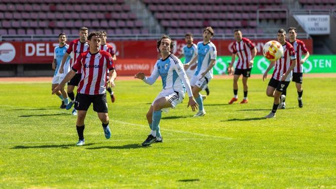 Las cuentas del ascenso pasan por el cara a cara en A Lomba