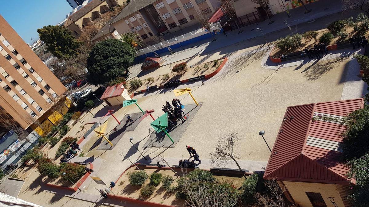 Jardín de la plaza Esteban Dolz de Castellar.