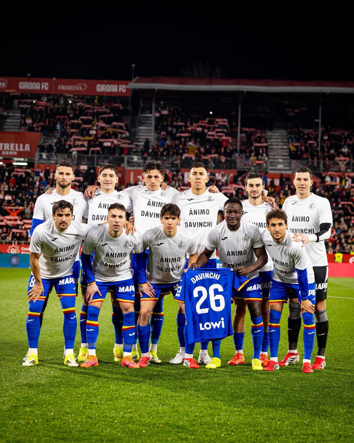 Los jugadores del Getafe en la previa del partido ante el Girona