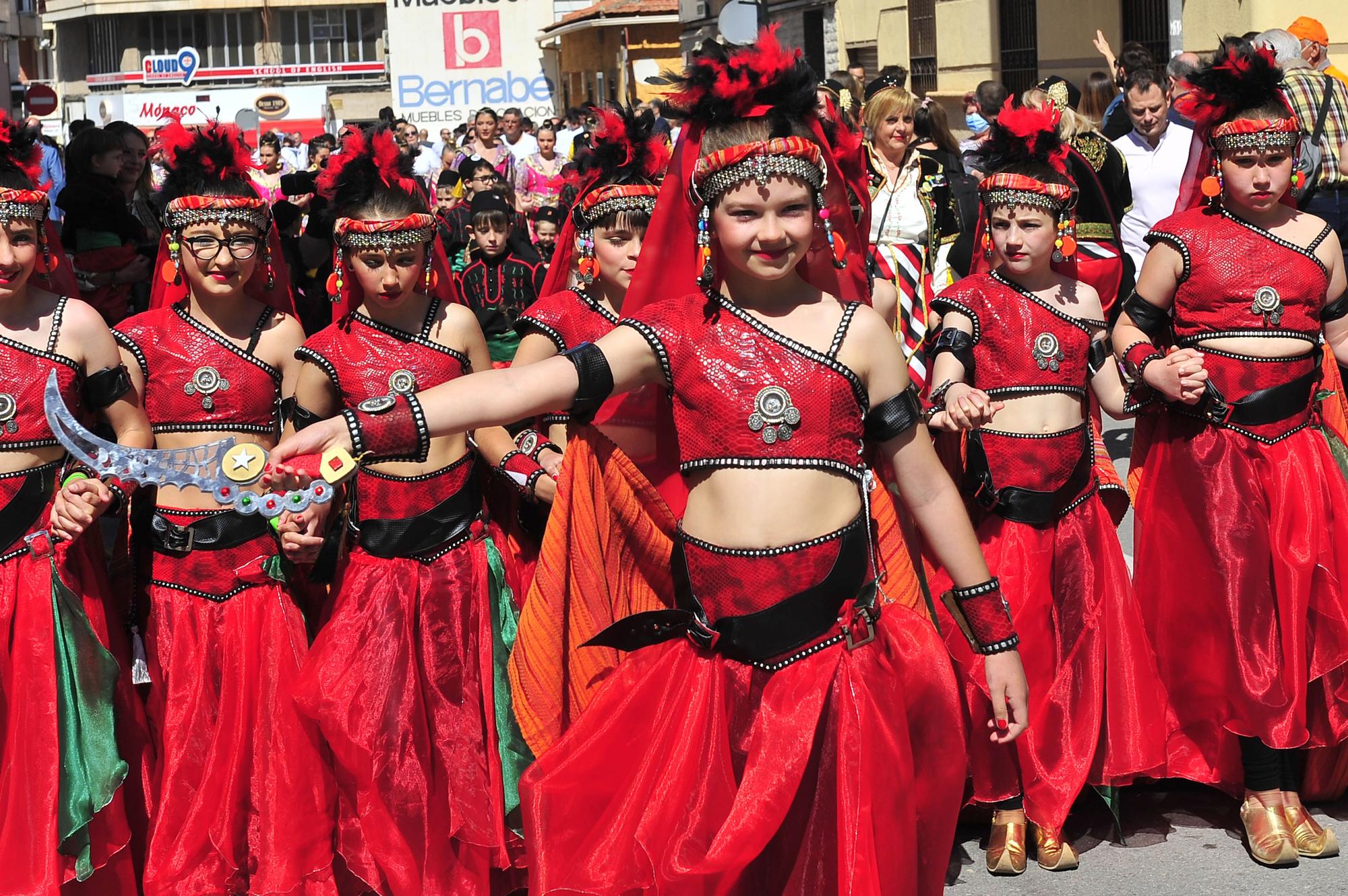 Desfile infantil de Moros y Cristianos Petrer