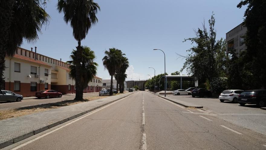 El hombre apuñalado en Mérida ha sido operado y la Policía espera detener al agresor en pocas horas