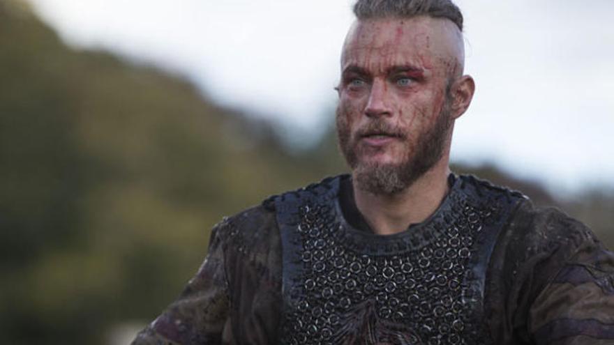 Travis Fimmel es Ragnar Lothbrok en &#039;Vikingos&#039;.