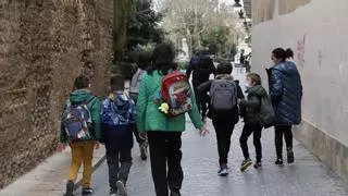 La jornada continua sigue su implantación en los colegios valencianos pese a los reparos de los expertos