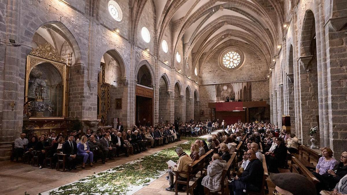 Solos ante la 'Visitatio Sepulchri'