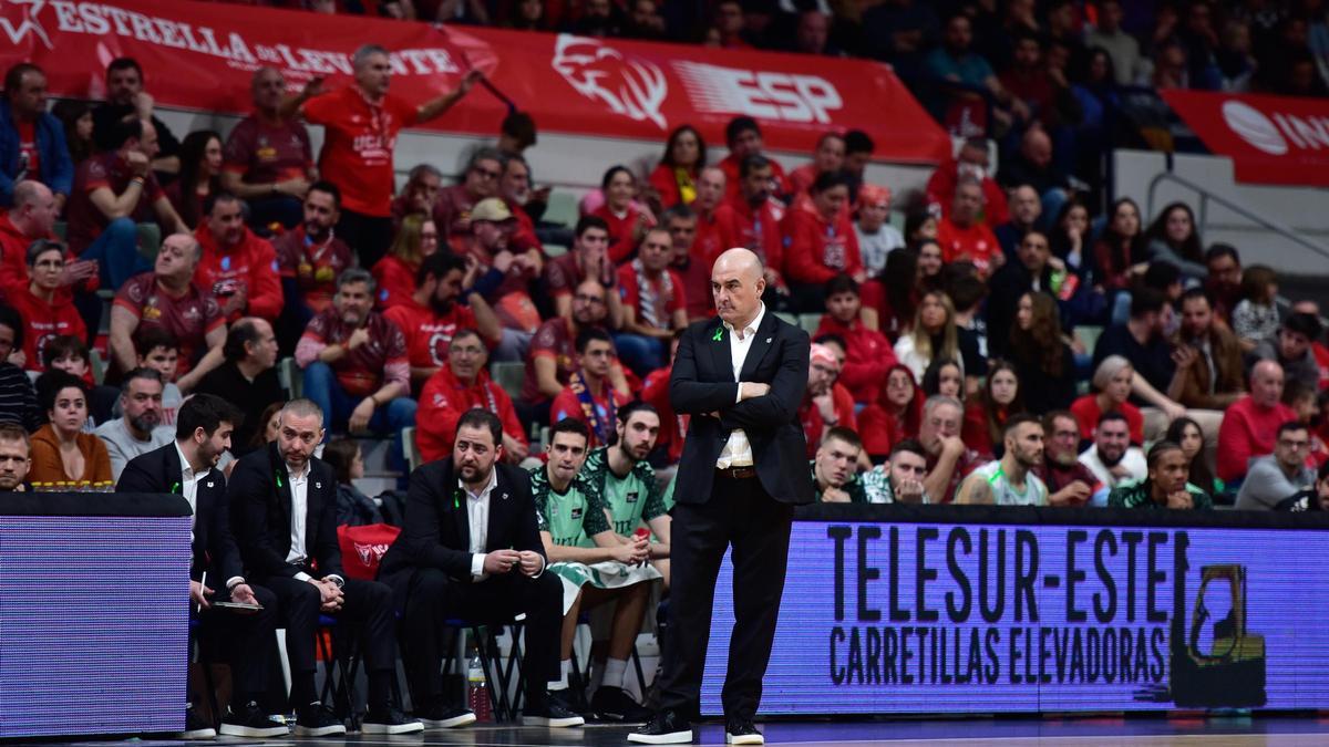 Jaumen Ponsarnau, entrenador del Surne Bilbao, el pasado sábado en el encuentro en el Palacio de los Deportes