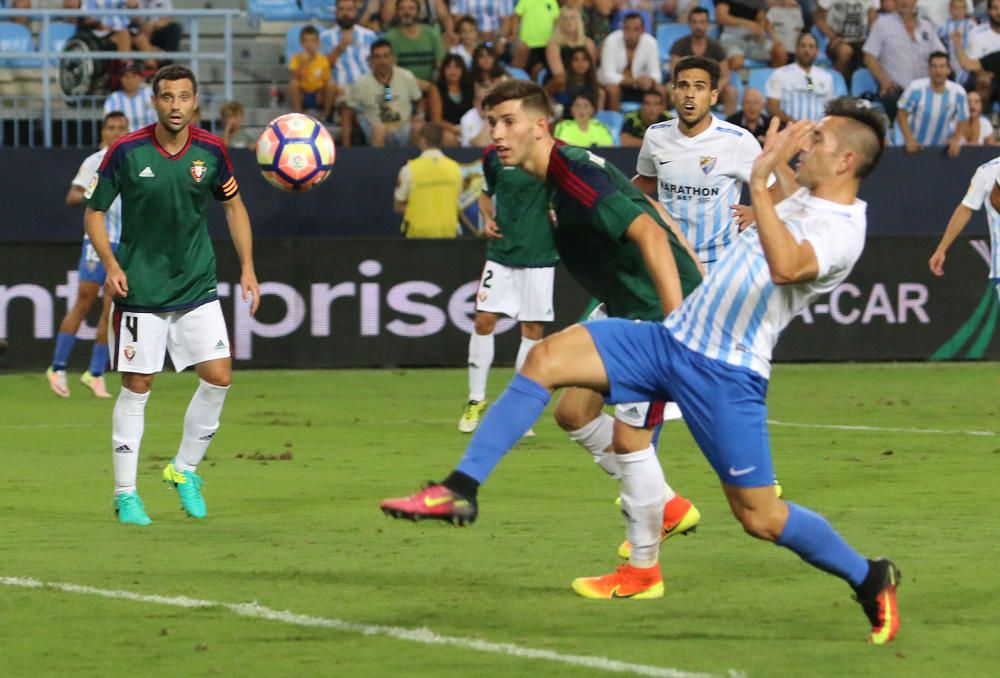 El Málaga no pudo pasar del empate frente al Osasuna en La Rosaleda en el arranque de campeonato.