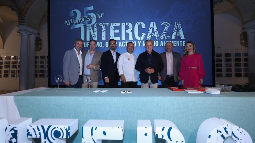 Un showcooking inaugura el 25 aniversario de Intercaza