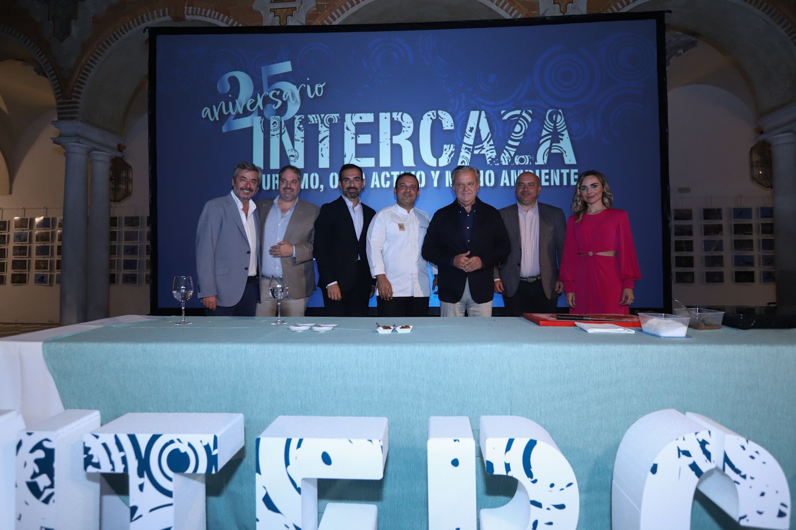 Un showcooking inaugura el 25 aniversario de Intercaza