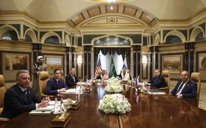 Comienza en Arabia Saudí la reunión entre EEUU y Rusia por la guerra en Ucrania