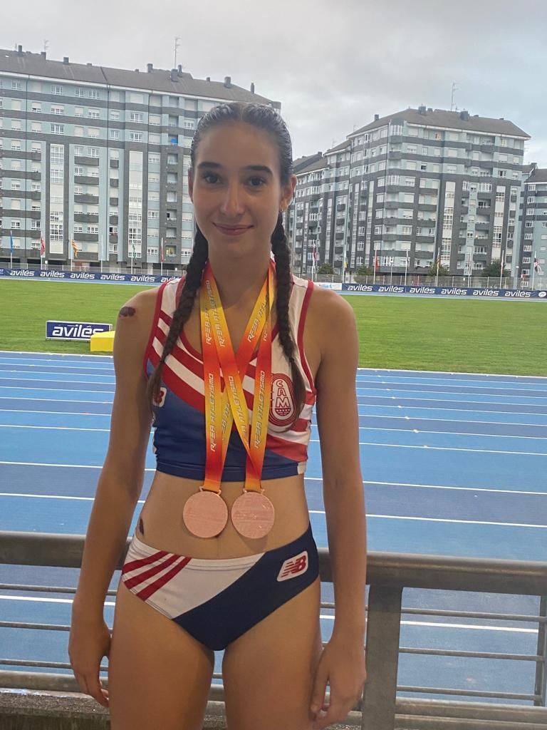 Marta Escalera, amb la seva medalla de bronze