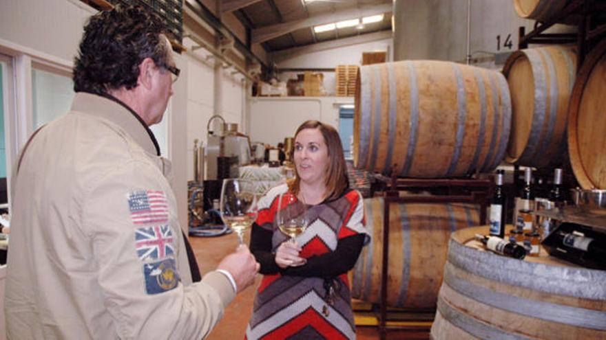 Imagen de las bodegas Jorge Ordóñez en el polígono La Pañoleta de Vélez Málaga.