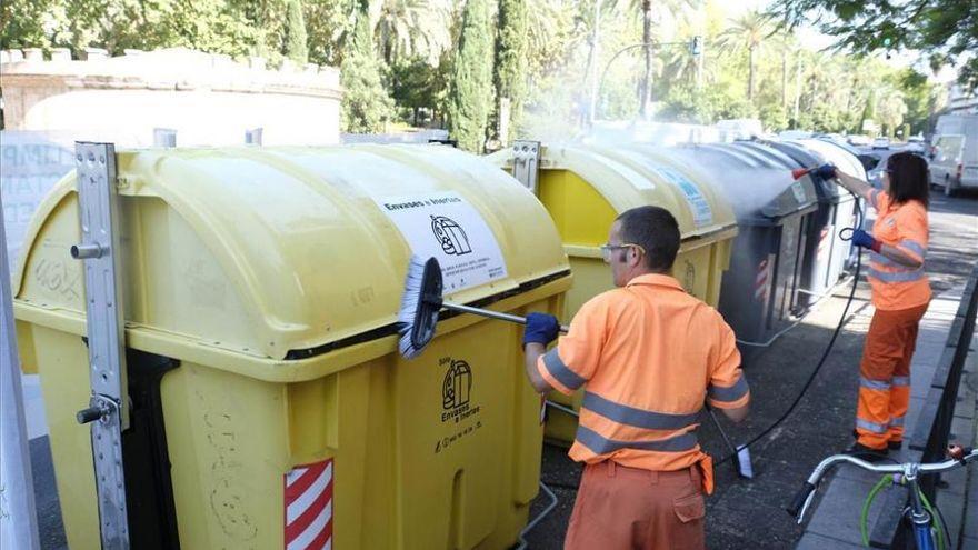 Trabajadores de Sadeco en una imagen de archivo.