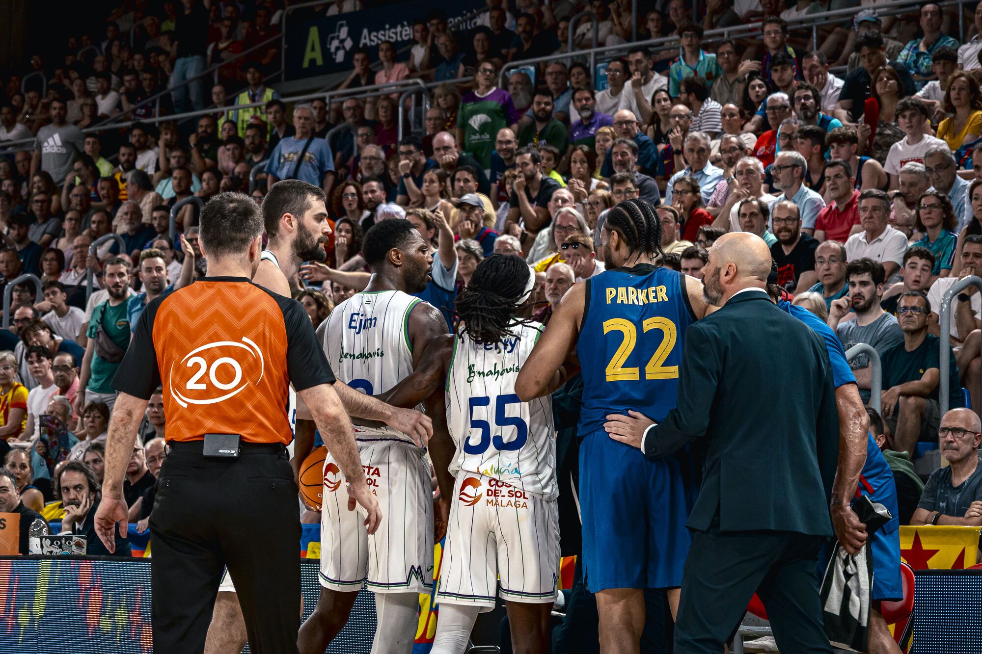 2º partido de los cuartos de final ACB | Barça - Unicaja
