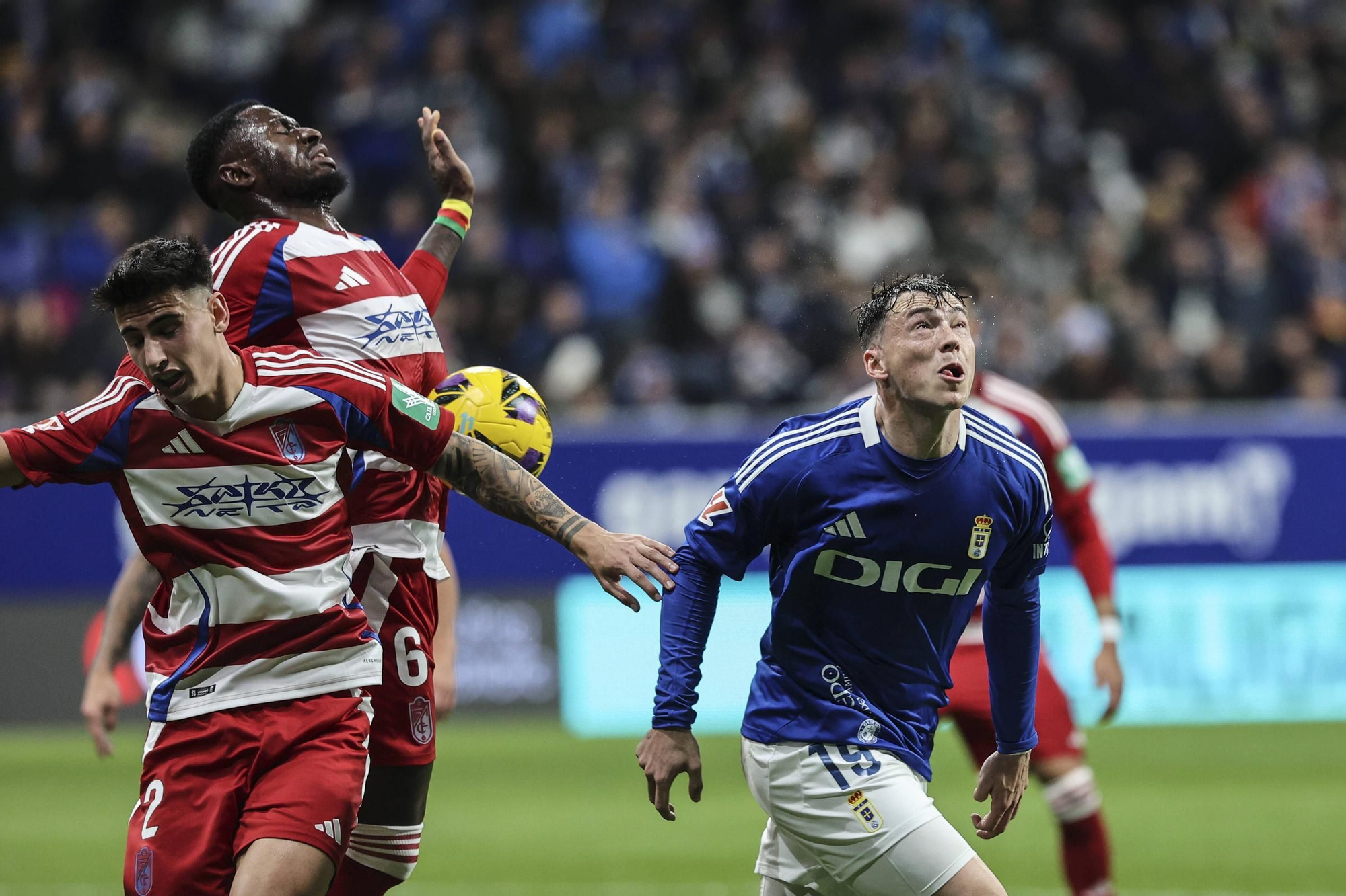 Así fue el partido (en imágenes) entre el Real Oviedo y el Granada