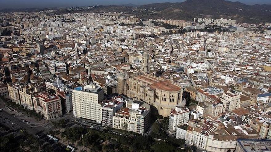 La morosidad ha descendido en Málaga en la misma proporción que en Andalucía.