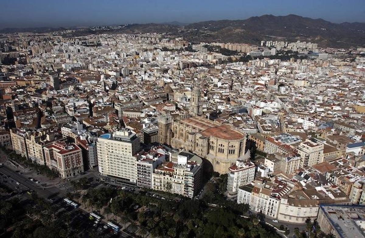 Imágenes aéreas de Málaga capital